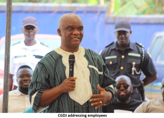 CGDJ addressing employees